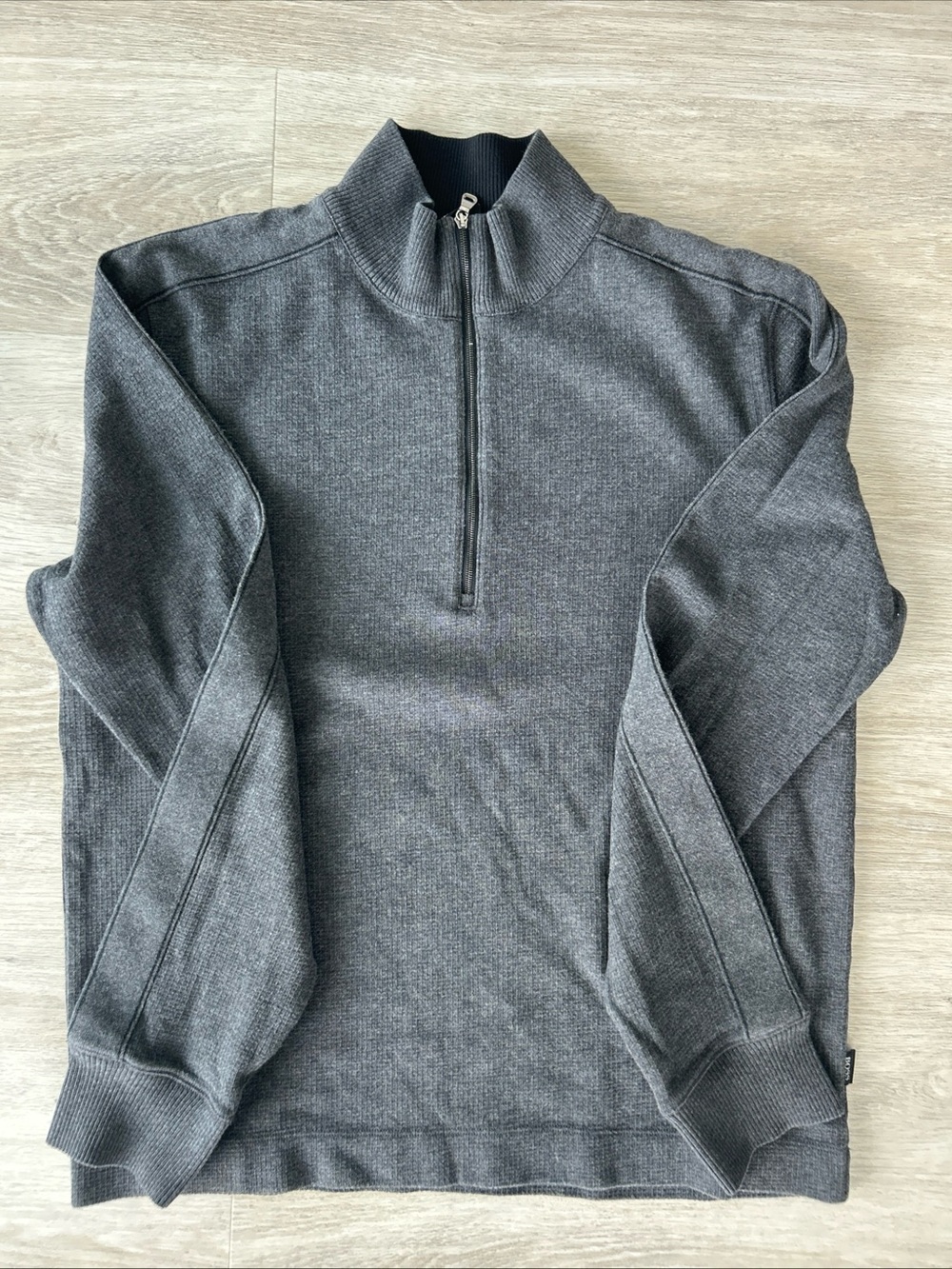 Hugo Boss Men’s M Gray Textured Quarter Zip Sweater Sweatshirt Pullover